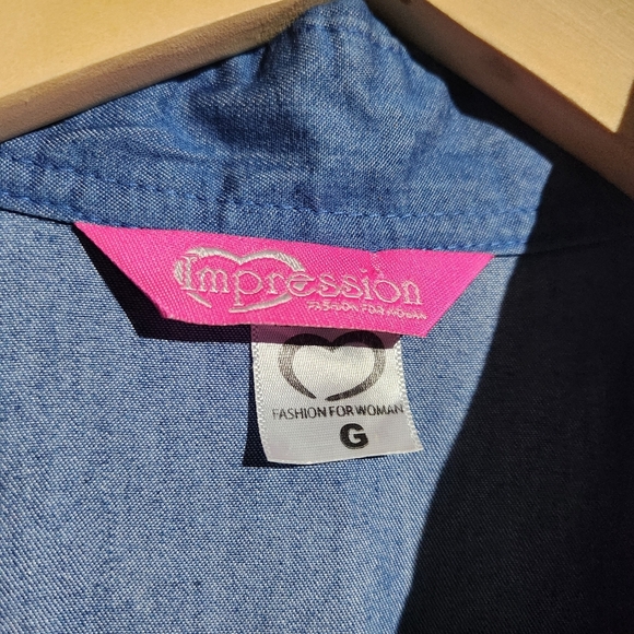 Embroidered Denim Jacket with Floral Design, Size L - Picture 5 of 9